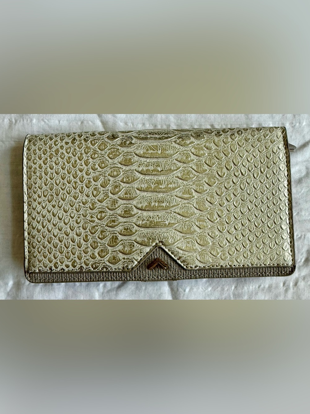 Stella & Dot Metallic Gold Embossed Wallet